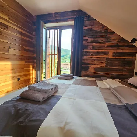 112 Apartment *