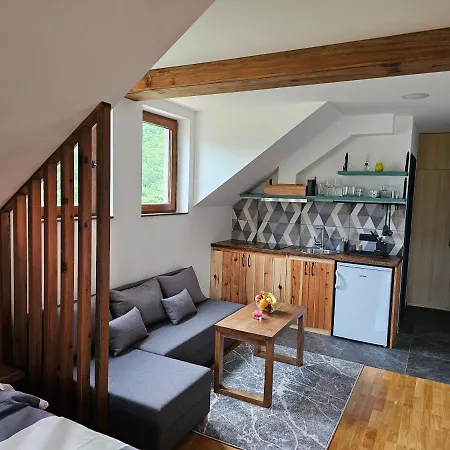 112 Apartment *
