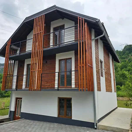 112 * Mokra Gora
