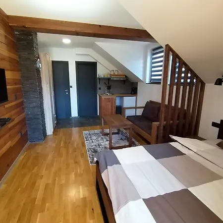 Apartment 112