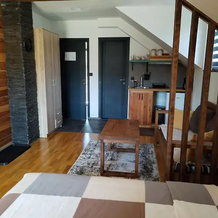 112 Mokra Gora